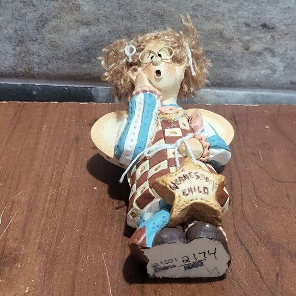 Designs by Diana Wednesday Child Angel 2174 Figurine 1991 Collectable Sculpture - Picture 4 of 11